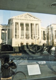 1984-10-D04