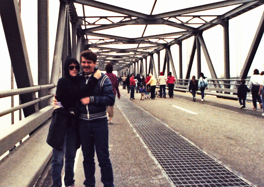 1985-04-A04.jpg