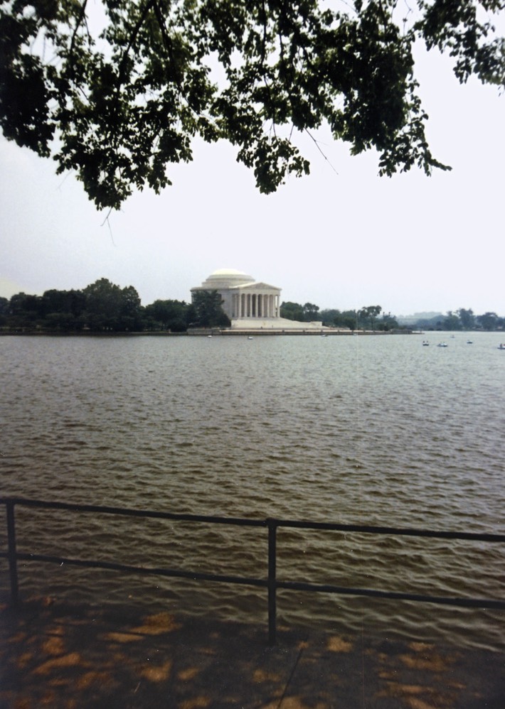 1986-07-B12