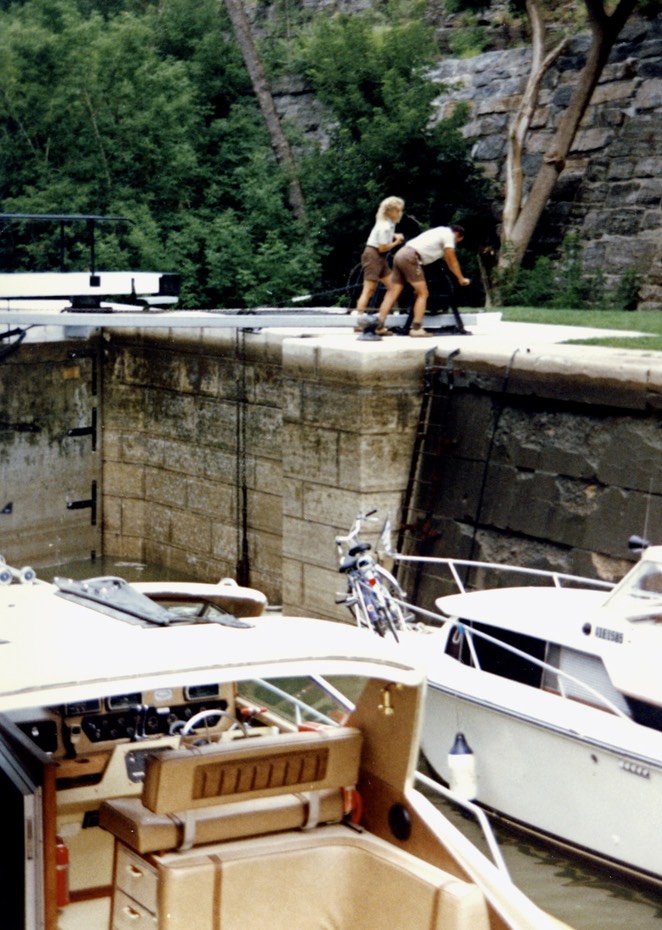 1987-07-A014