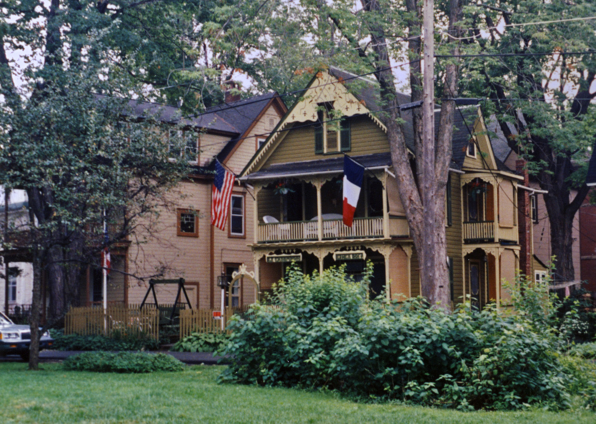 1988-08-C13