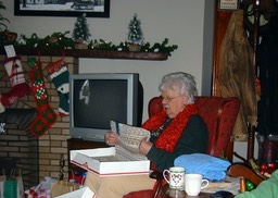 2010-12-A04.jpg
