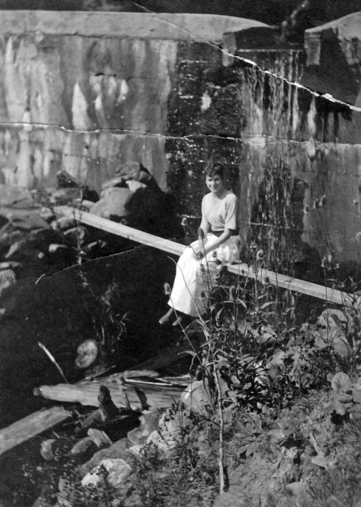 248