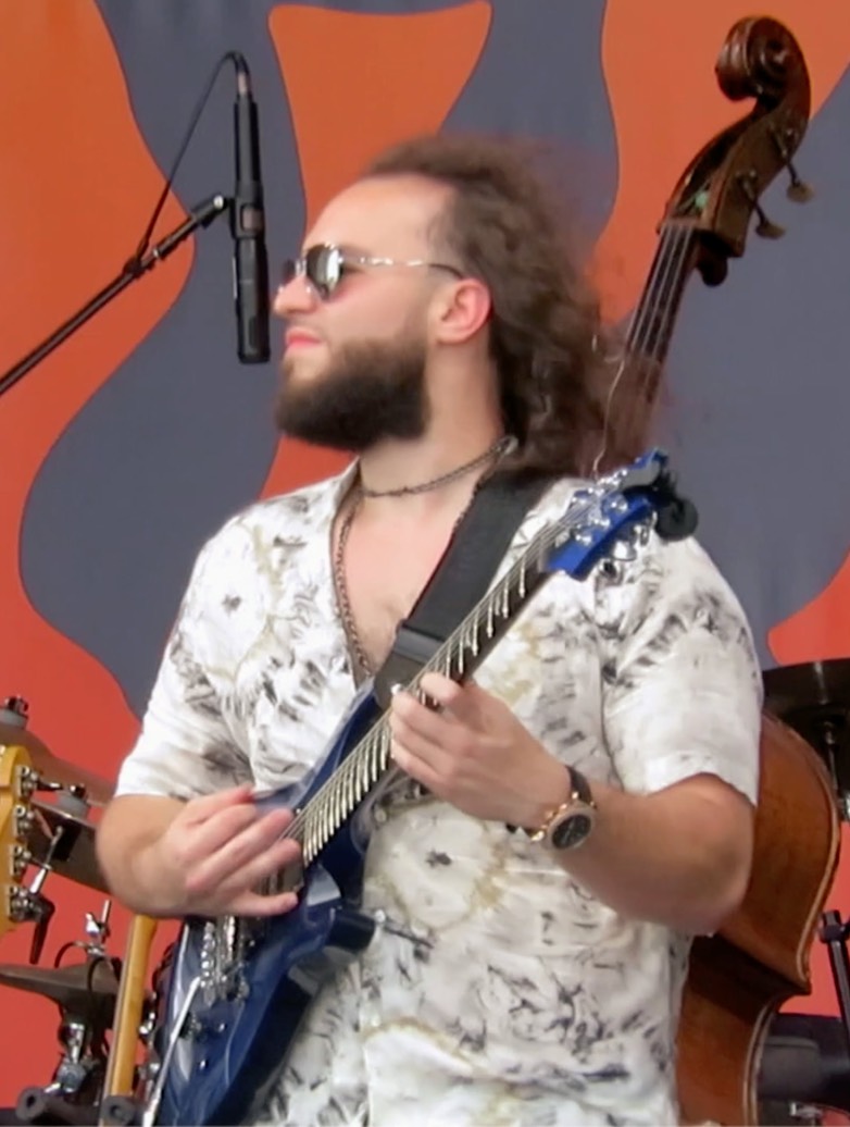 Cyril 6