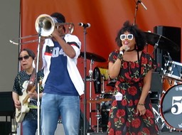 Funktet 10