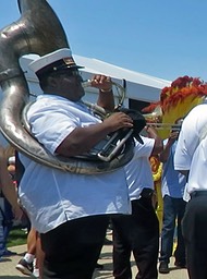 Parade 1-3