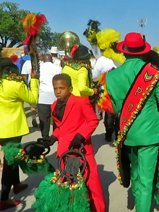 Parade 2 -1