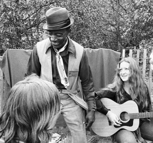 Raitt and Fred
